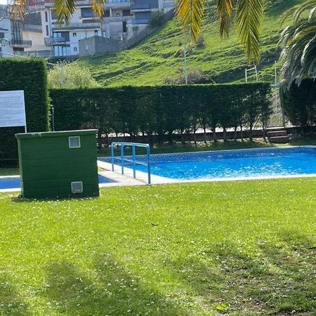 Piscina Comunitaria Y Parking En Mogro Apartamento Exterior foto